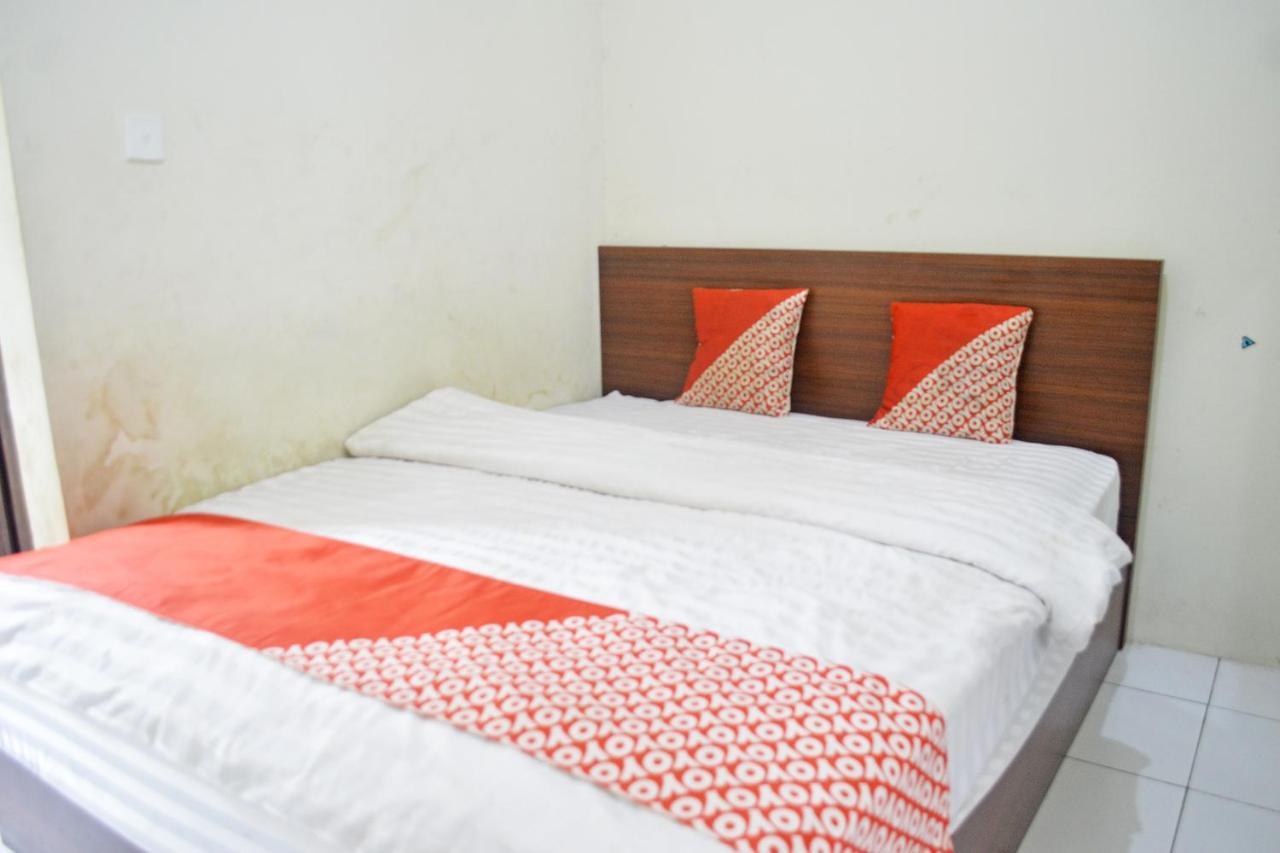 Oyo 2731 Mim Syariah Balikpapan (Borneo)